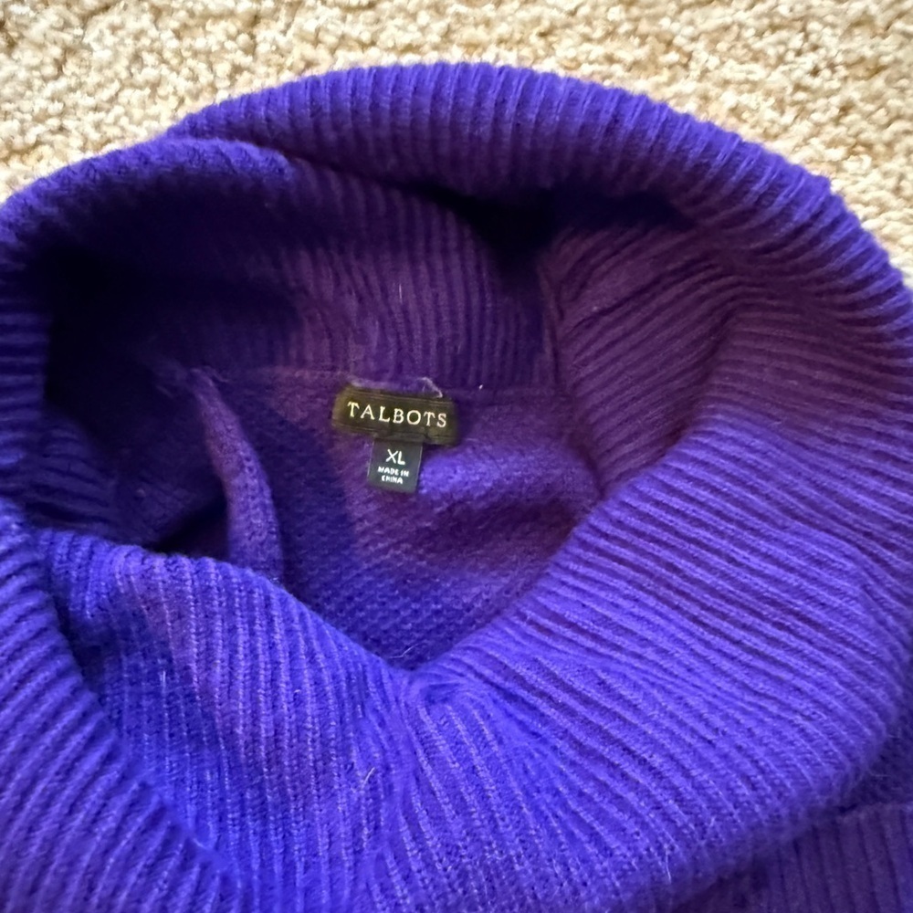 Talbots Turtleneck - Picture 2 of 9